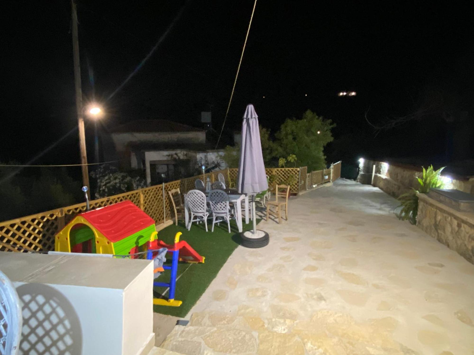 Casa Di Fragkiskos. Ένα Σπίτι Μέσα Στη Φύση. Villa Kondomári Kültér fotó